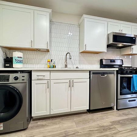 2B1B Modern Downtown Atl Condo W 1 Free Parking Lm1007 Атланта Экстерьер фото