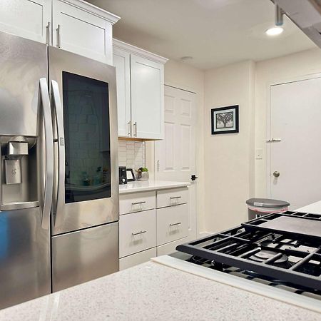 2B1B Modern Downtown Atl Condo W 1 Free Parking Lm1007 Атланта Экстерьер фото