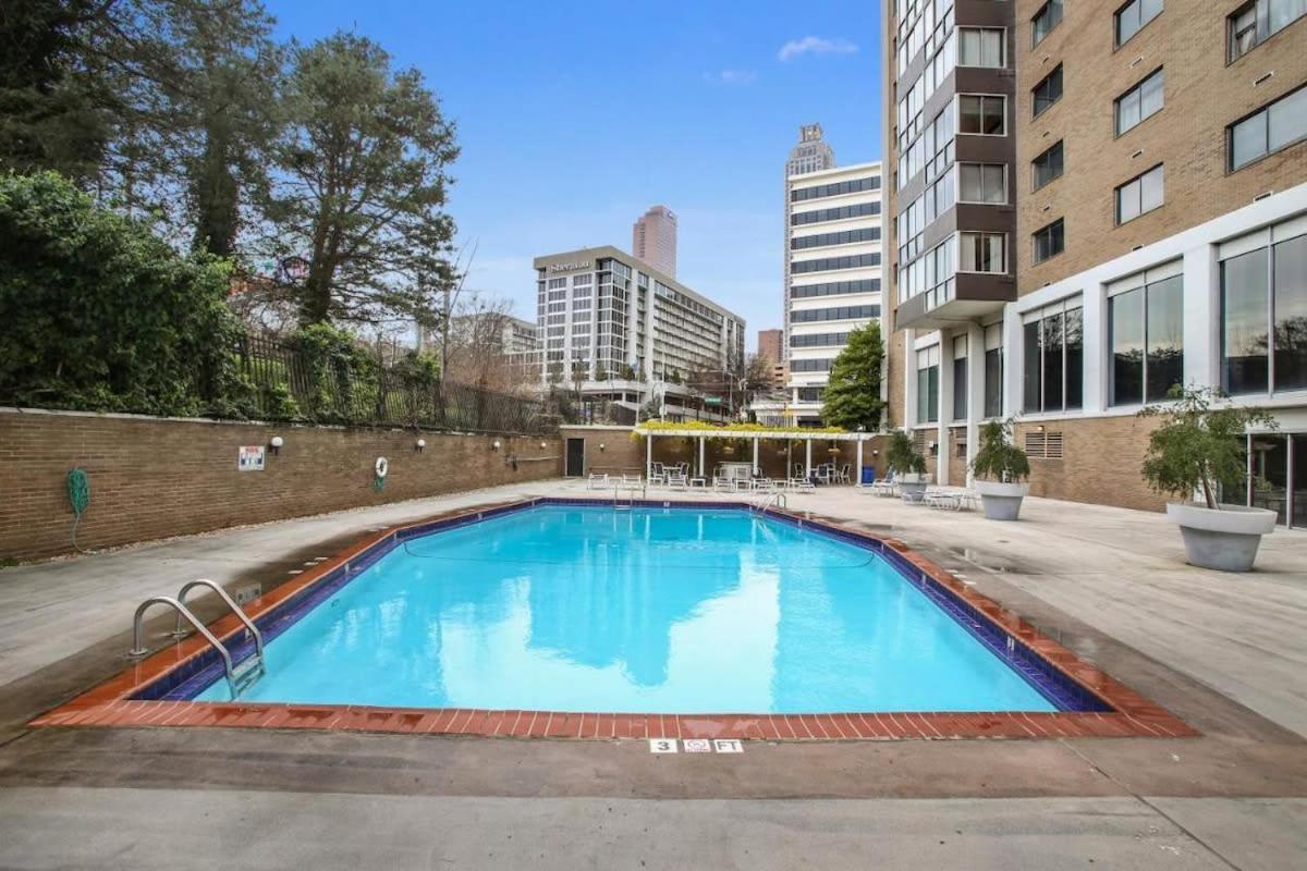 2B1B Modern Downtown Atl Condo W 1 Free Parking Lm1007 Атланта Экстерьер фото