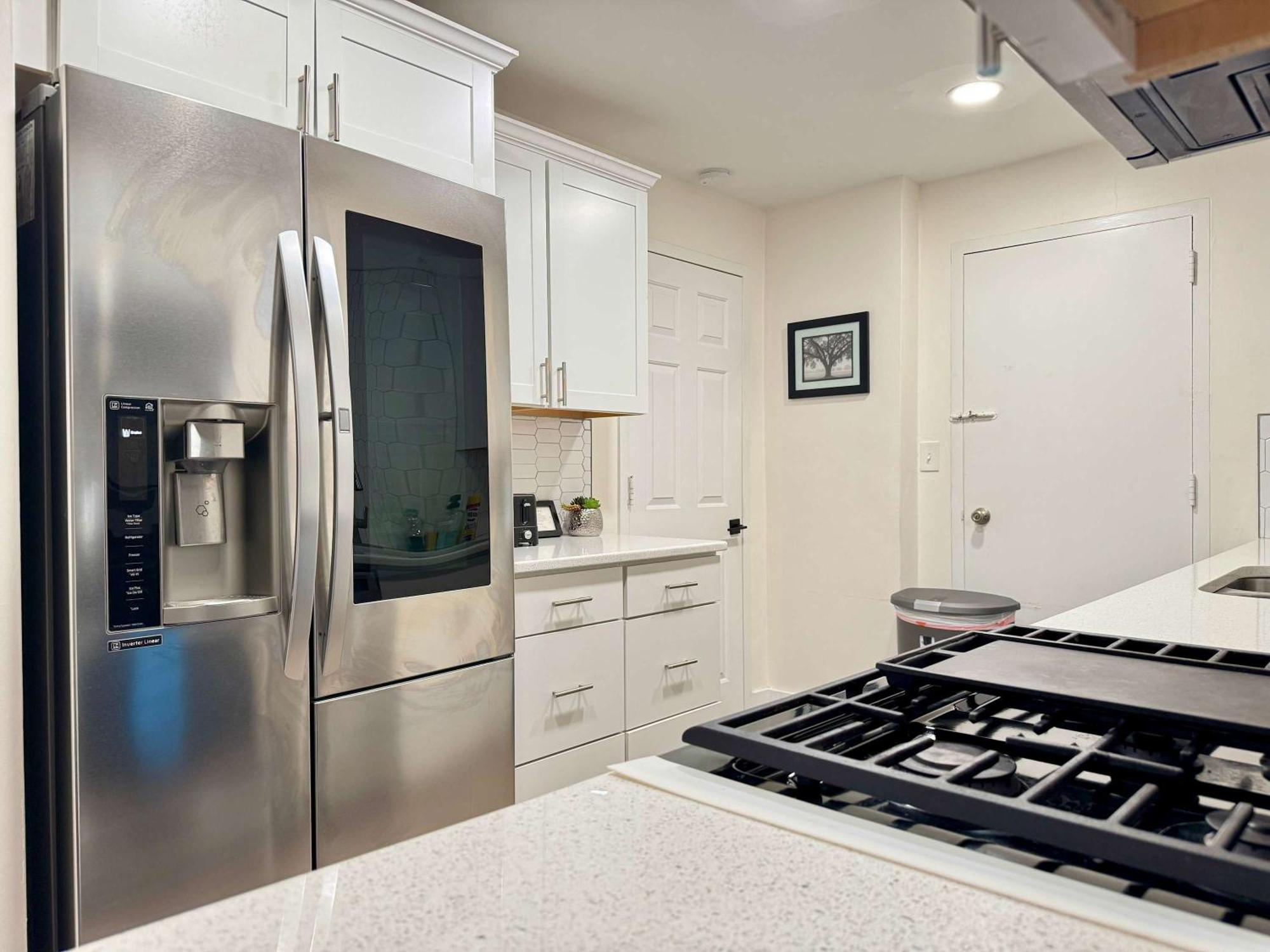 2B1B Modern Downtown Atl Condo W 1 Free Parking Lm1007 Атланта Экстерьер фото