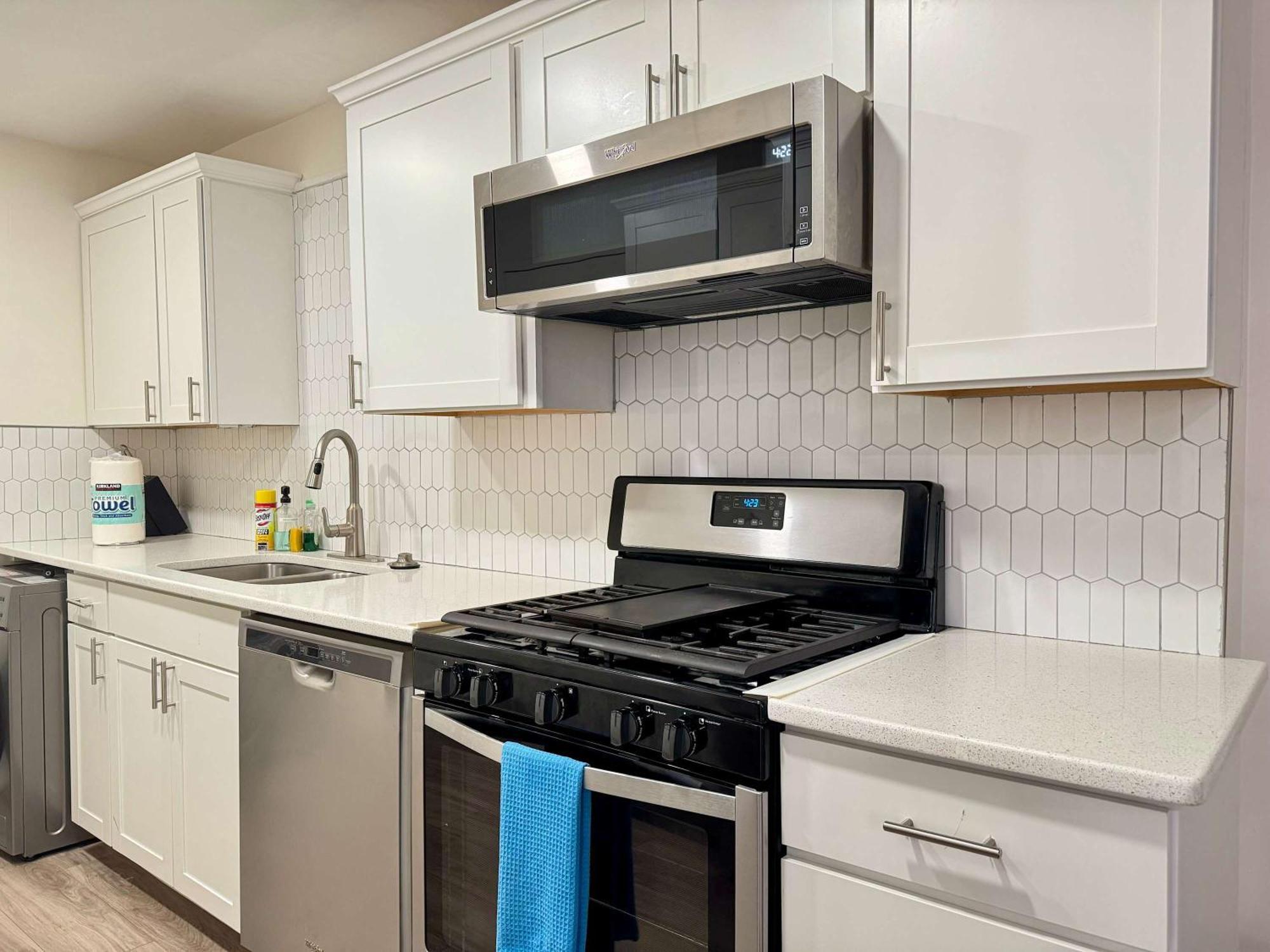 2B1B Modern Downtown Atl Condo W 1 Free Parking Lm1007 Атланта Экстерьер фото